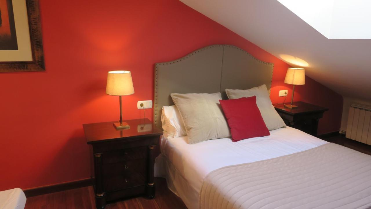 Apartamentos Palacio Azcarate Travesia Calvario Ezcaray Luaran gambar